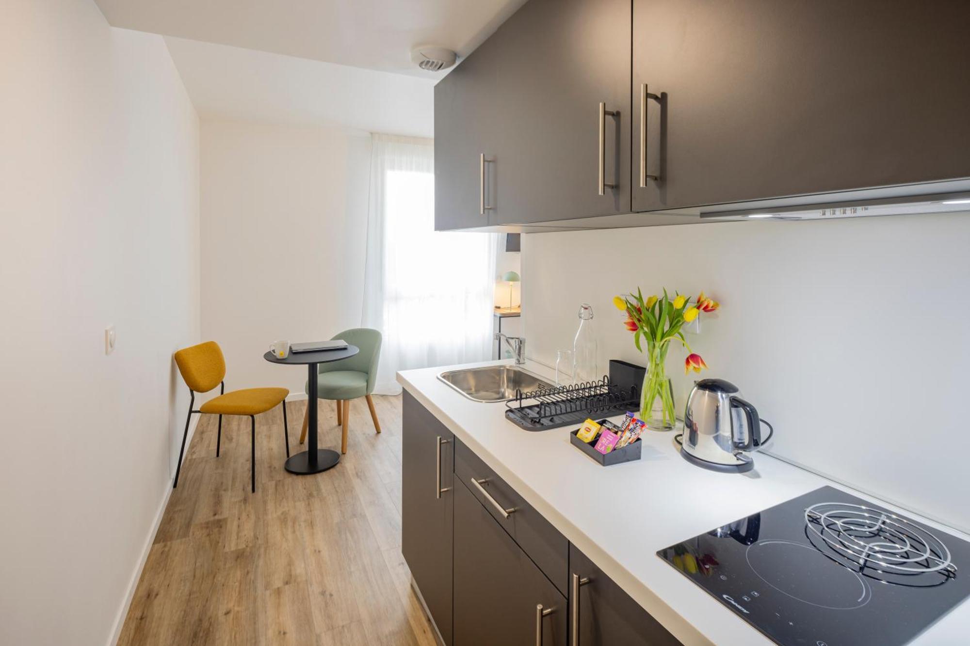 All Suites Appart Hotel Хавър Екстериор снимка